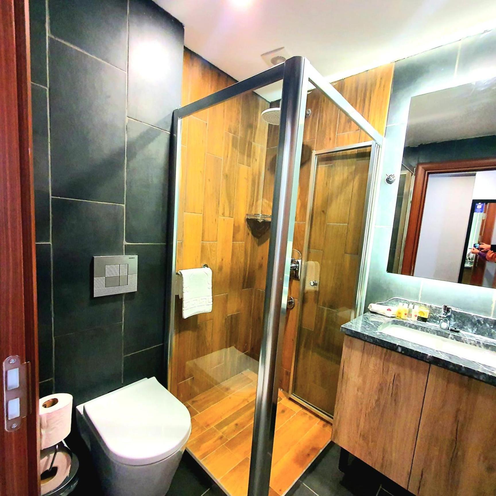 Center Inn Hotel Maltepe イスタンブール エクステリア 写真